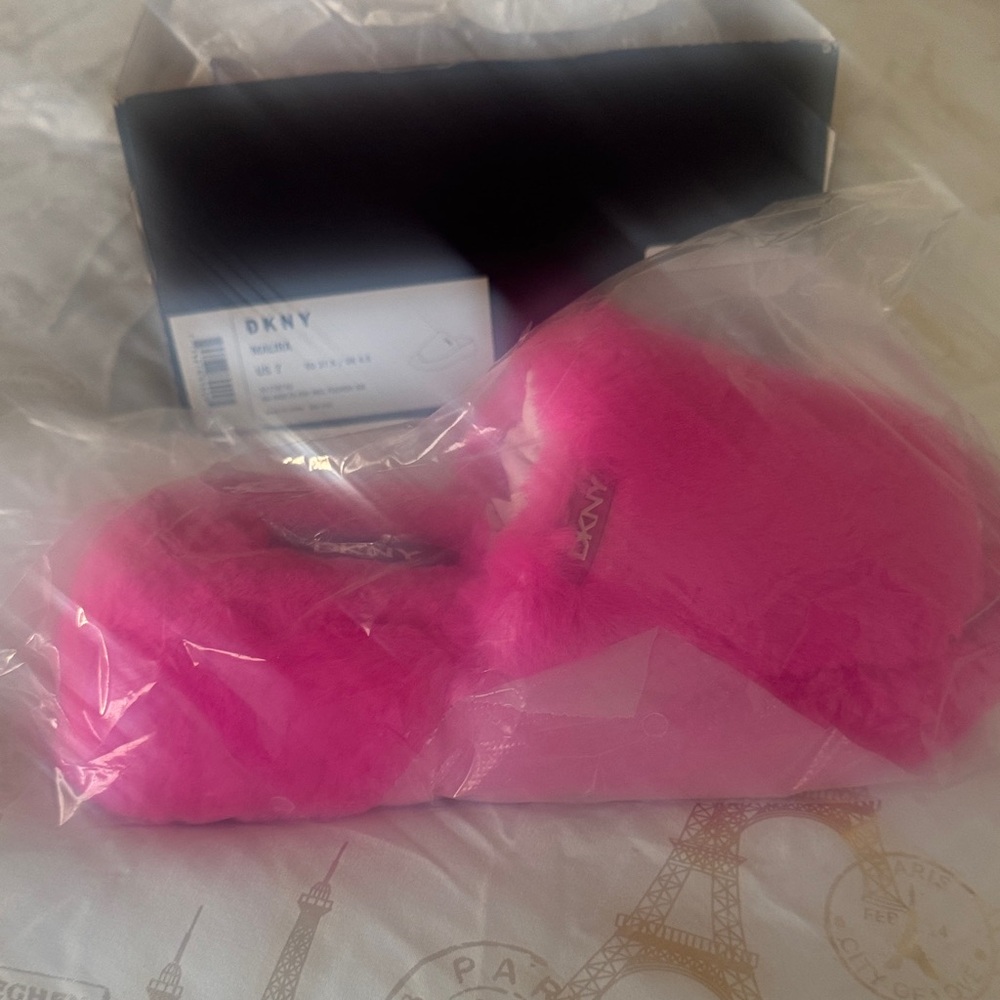 DKNY Vibrant Pink Fuzzy Slippers